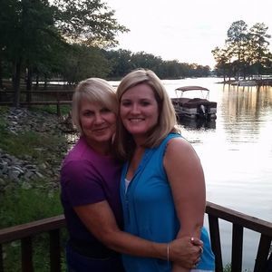 Meet your Posher, Debra