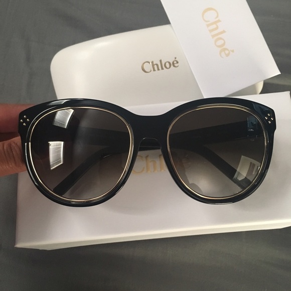 🔴SOLD🔴 New Chloe Sunglasses..!!! - Picture 2 of 4
