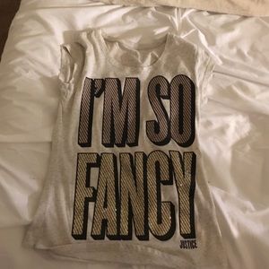 A light grey tee shirt