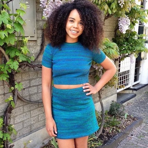Cropped American Apparel Knit Top