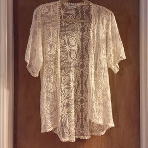 San's Soucl Cream Lace Cardigan