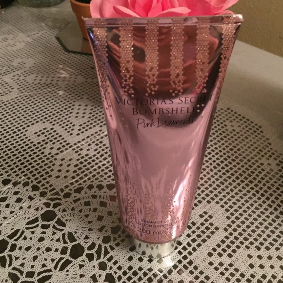 Bombshell pink diamonds shimmer lotion