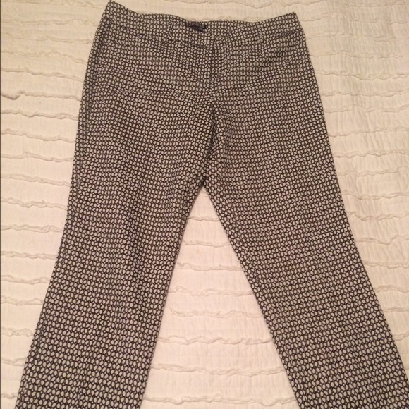 Express editor crop pant. Size 8.
