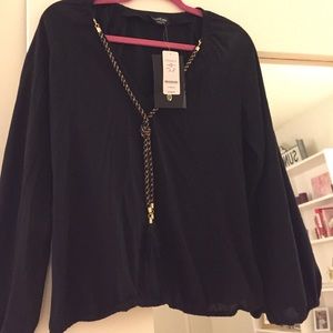 Gorgeous black bebe blouse