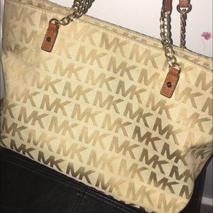 Michael Kors tote