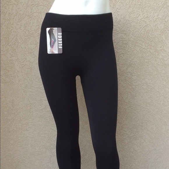 ⚡️SALE⚡️ Bundle of 6 fleece lined leggings - Picture 3 of 3