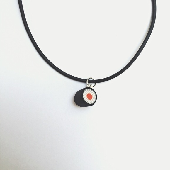 Sushi choker
