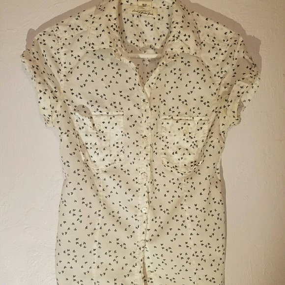 White Patterened Button Down Blouse