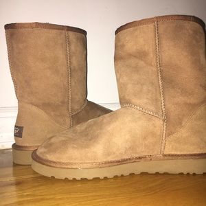 UGG Australia Women's Classic Short Boots