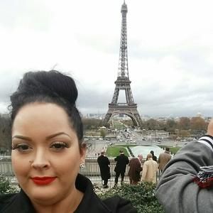 Meet your Posher, Kandi