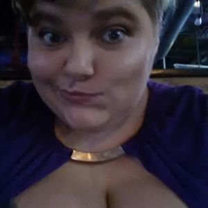 Meet your Posher, Alisha