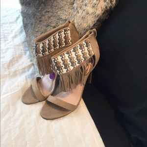 Fringe heels