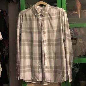 Uniqlo button up plaid print blouse