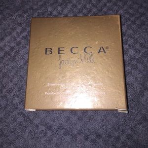 Becca X Jaclyn hill champagne pop.