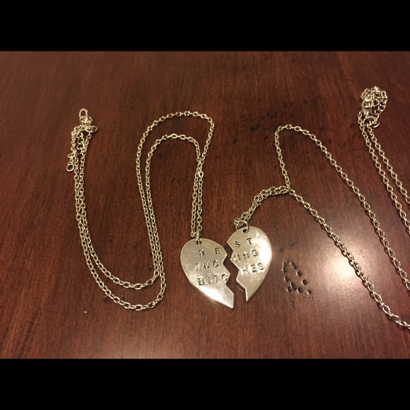 Best f b*tches necklace - Picture 3 of 3