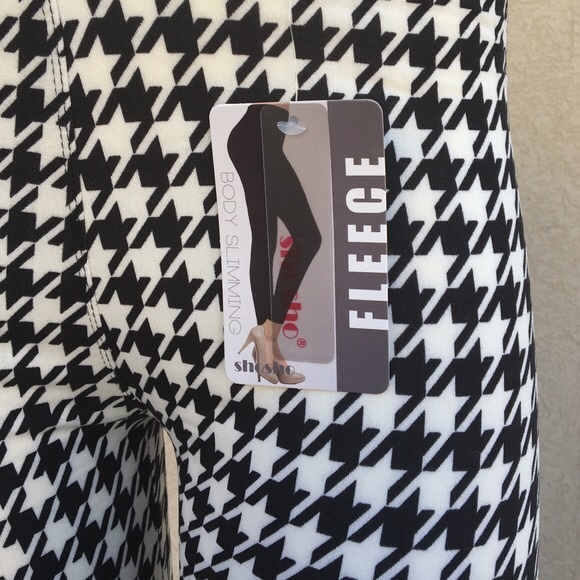 Patterned fleece lined leggings - Picture 3 of 3