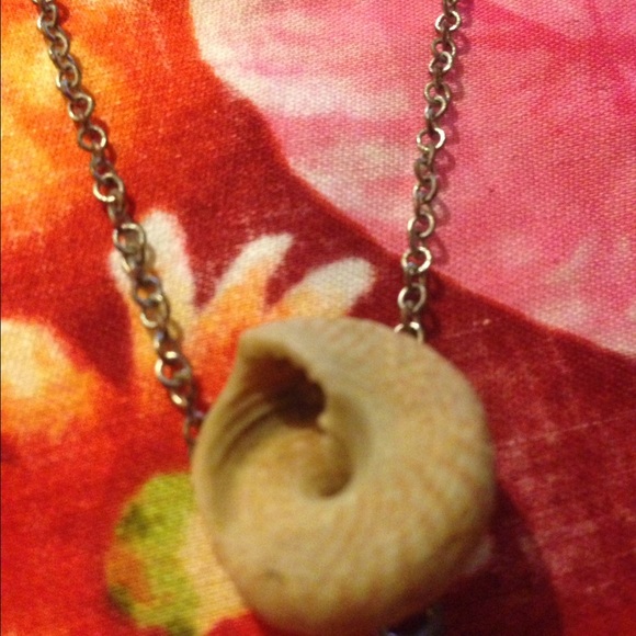 Necklaces - Picture 3 of 3
