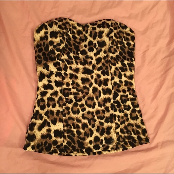 Leopard Sleeveless Top