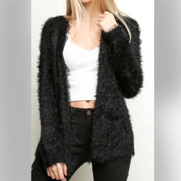 Brandy Melville Caitlyn Cardigan