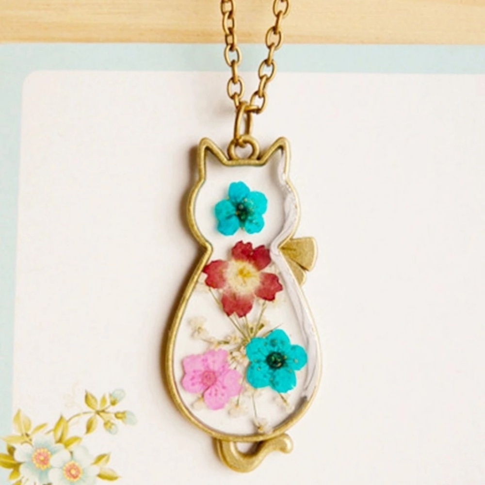 💎✨ LAST ONE 😱 Floral Cat Necklace - Picture 4 of 4