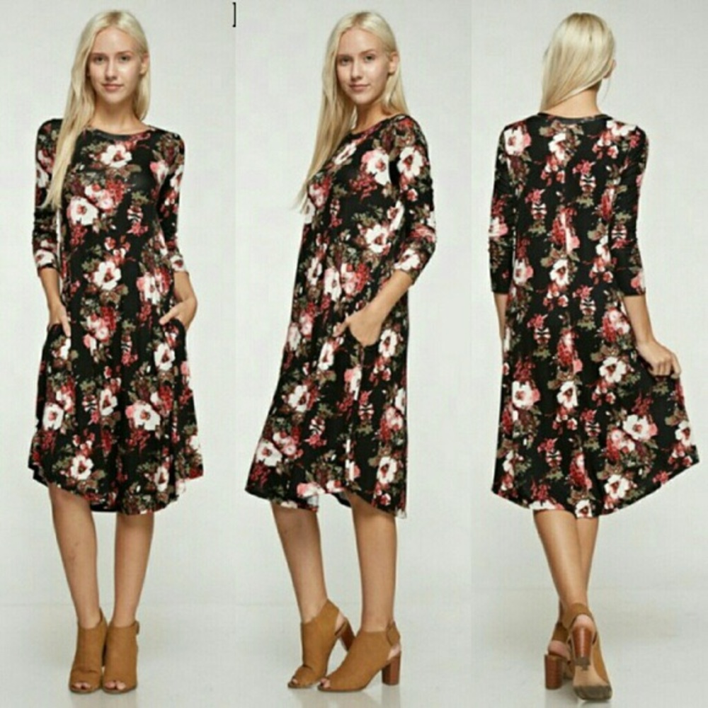 Floral dress- so cute with booties and a scarf!