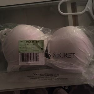 34C Victoria's Secret Push Up Halter Top