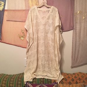 🌵FIRM🌵 Free People Maxi Crochet Poncho One Size