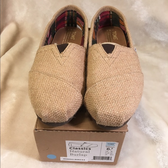 Like New TOMS natural burlap women's shoe size 6.5