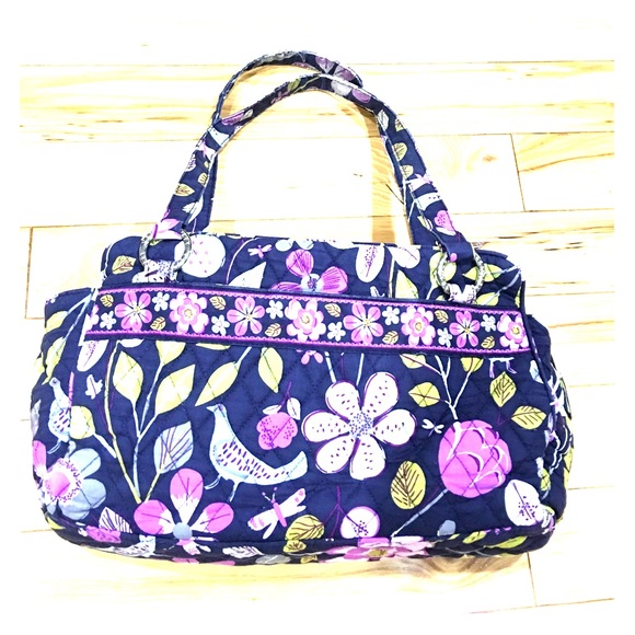 Vera Bradley Handbags - Vera Bradley navy floral hobo purse beautiful