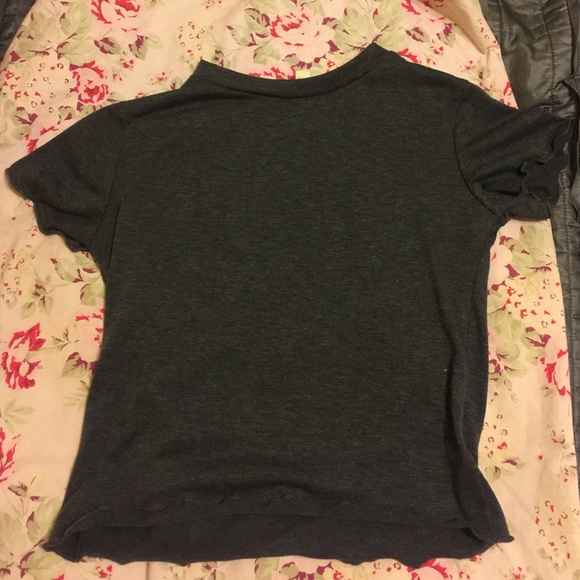 grey l.a hearts ruffle crop top - Picture 1 of 4