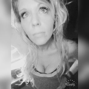 Meet your Posher, Angie