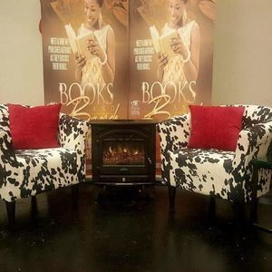 Meet your Posher, Janice