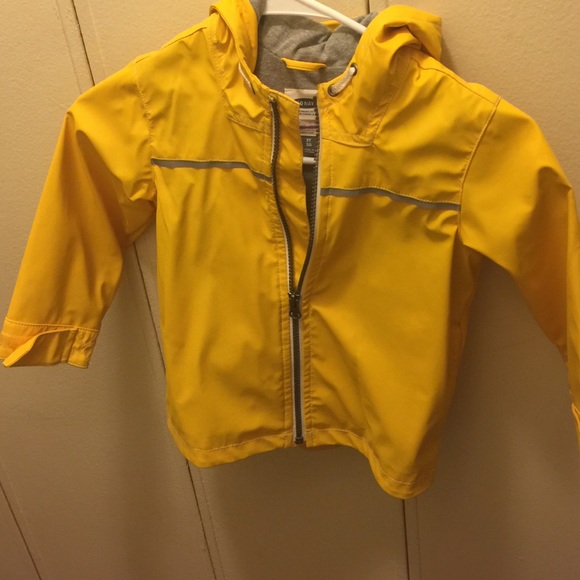 Rain coat size 3t