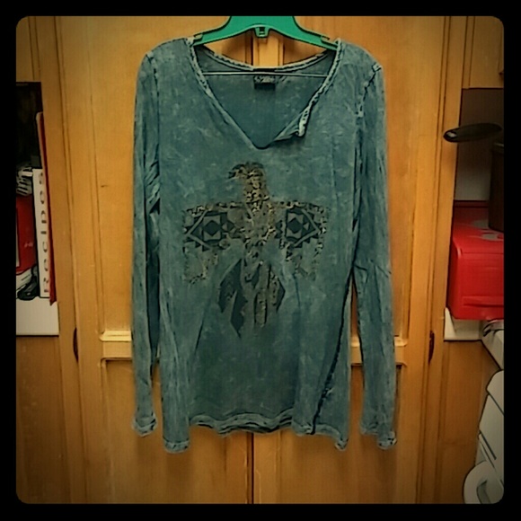 Daytrip Buckle long sleeved blue shirt size large