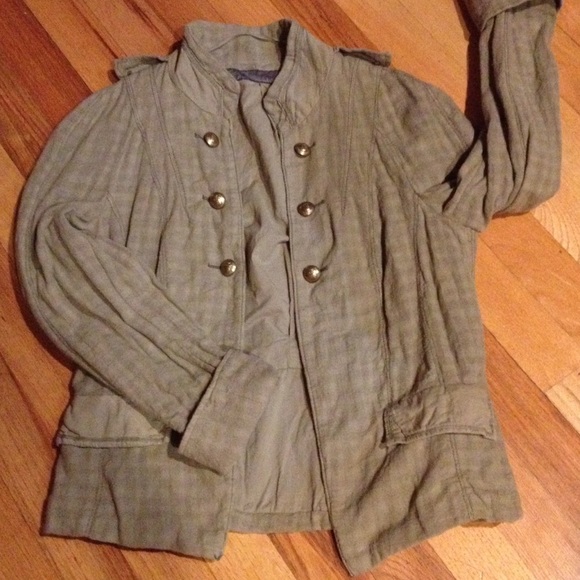 Zara cotton/linen olive military jacket w/epaulets