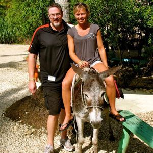 Meet your Posher, Laura