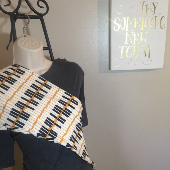 Lularoe TC Piano leggings