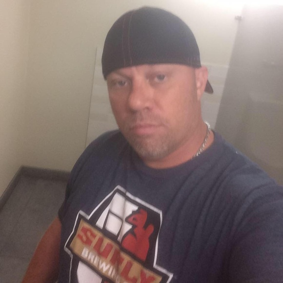 Meet your Posher, Joe - Picture 3 of 4