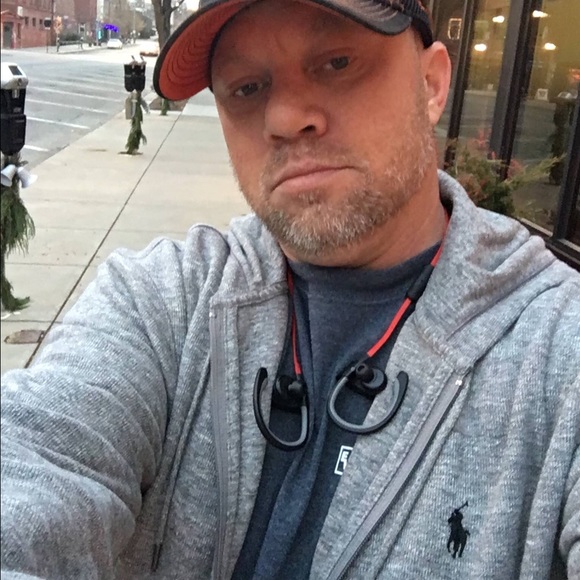 Meet your Posher, Joe - Picture 4 of 4