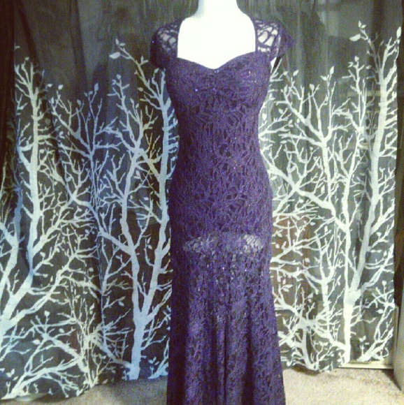 Purple sparkle gown - Picture 1 of 4