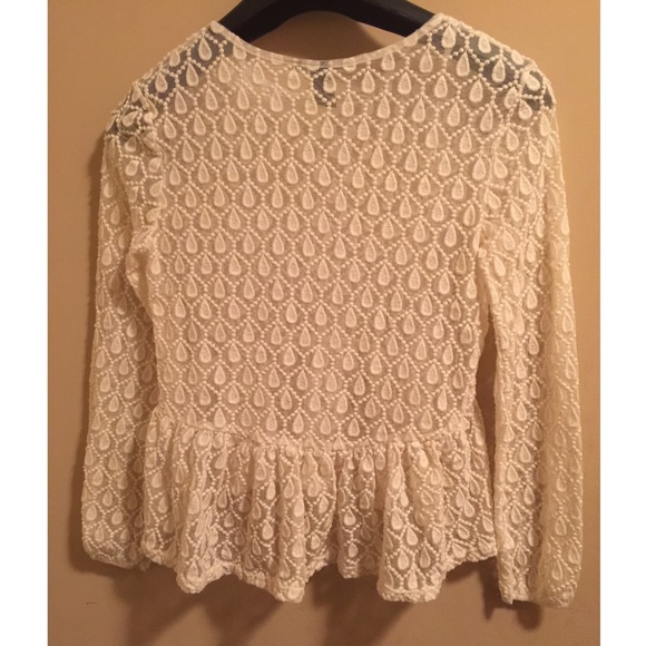 See-thru white peplum top - Picture 2 of 4