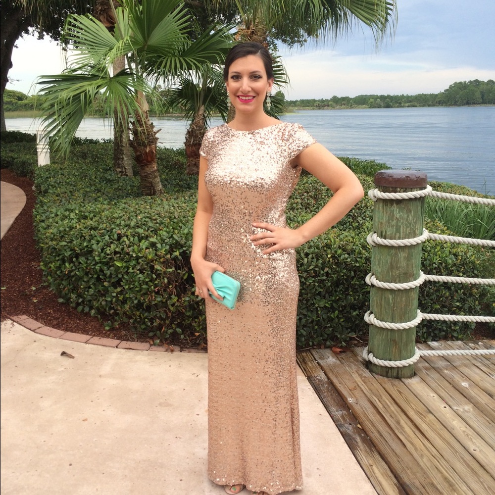 Meet your Posher, Danielle