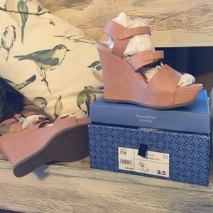 Wedge  platform leather shoes
