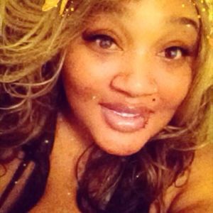 Meet your Posher, Latoya