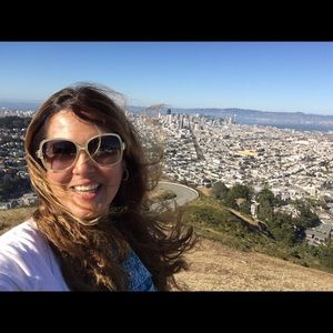 Meet your Posher, Rocio