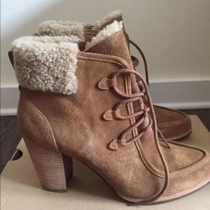 Brand new, Ugg Australia Lace Up Boots- sz 10