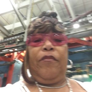 Meet your Posher, Charlene