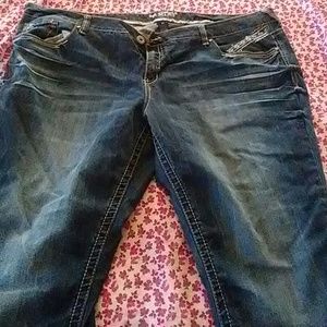 24w short and sexy series 31 jeans