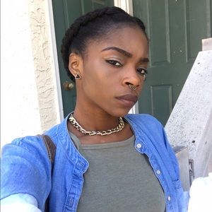 Meet your Posher, Cherish