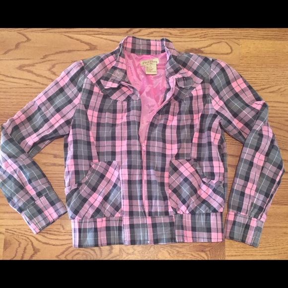 🎉Lowest price! Pink plaid flannel jacket,sz L